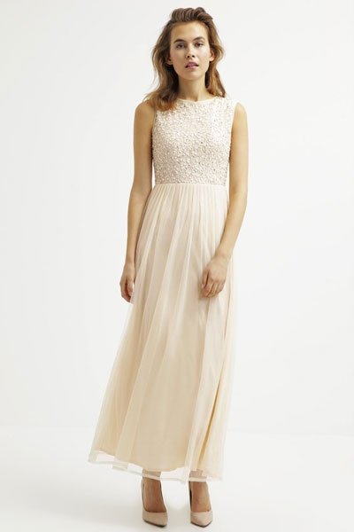Hochzeitskleider günstig: Crémefarbenes Kleid von Lace & Beads