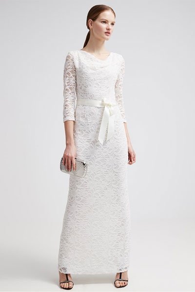 Hochzeitskleider günstig: Spitzenkleid von Young Couture