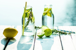 Schönesleben.ch zeigt leckere Sommerdrinks zum Selbermachen und Erfrischen
